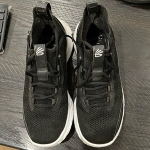 Under armor Curry mens 10.5